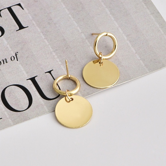 **MESSIAH* Gold Simple Round Style Fashion Earrings - Picture 3 of 7